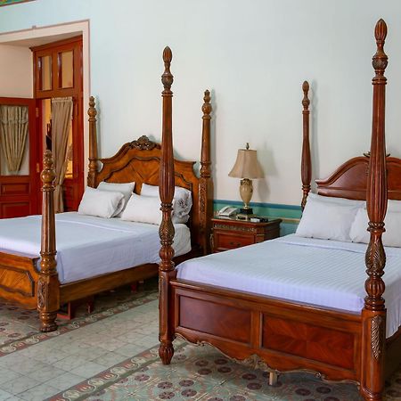 Hotel Casona Misiones Керетаро Экстерьер фото