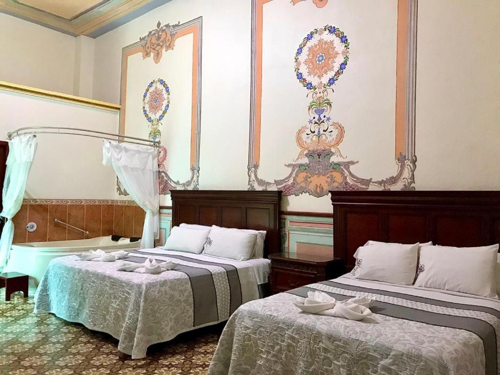 Hotel Casona Misiones Керетаро Экстерьер фото