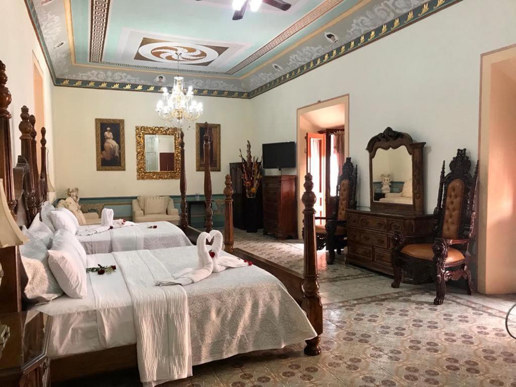 Hotel Casona Misiones Керетаро Экстерьер фото