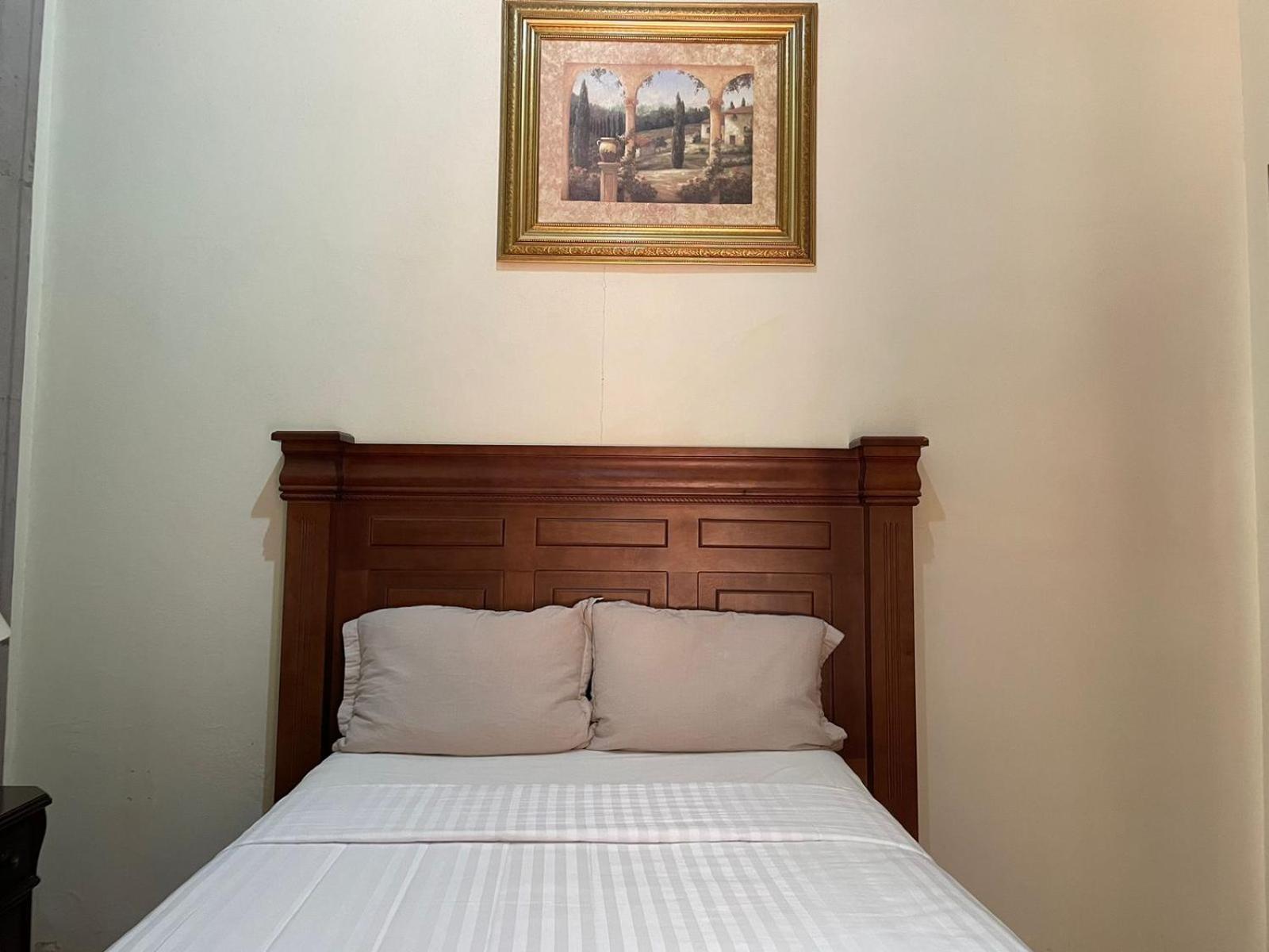 Hotel Casona Misiones Керетаро Экстерьер фото