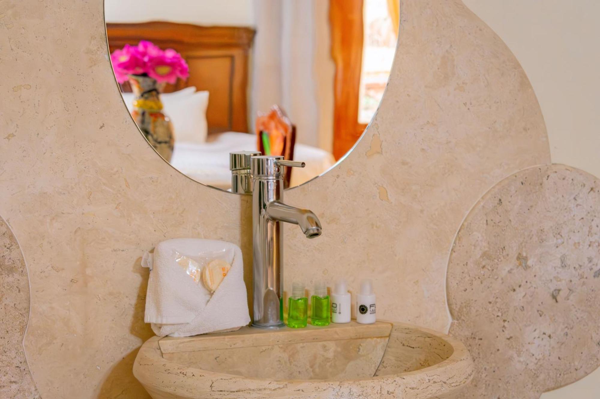 Hotel Casona Misiones Керетаро Экстерьер фото